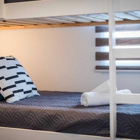 La Casita Del Naranjo Con Piscina Independiente كانديلاريا المظهر الخارجي الصورة